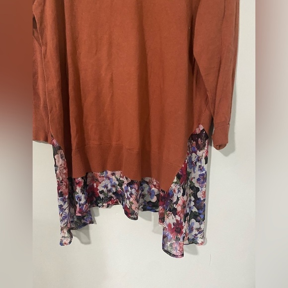 LOGO by Lori Goldstein - Sweater Top with Floral accent - Picture 2 of 12